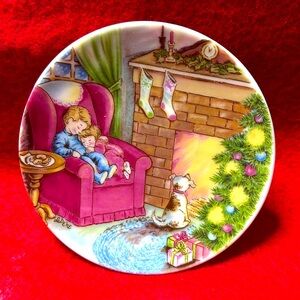 Hallmark Waiting for Santa 1988 fine porcelain